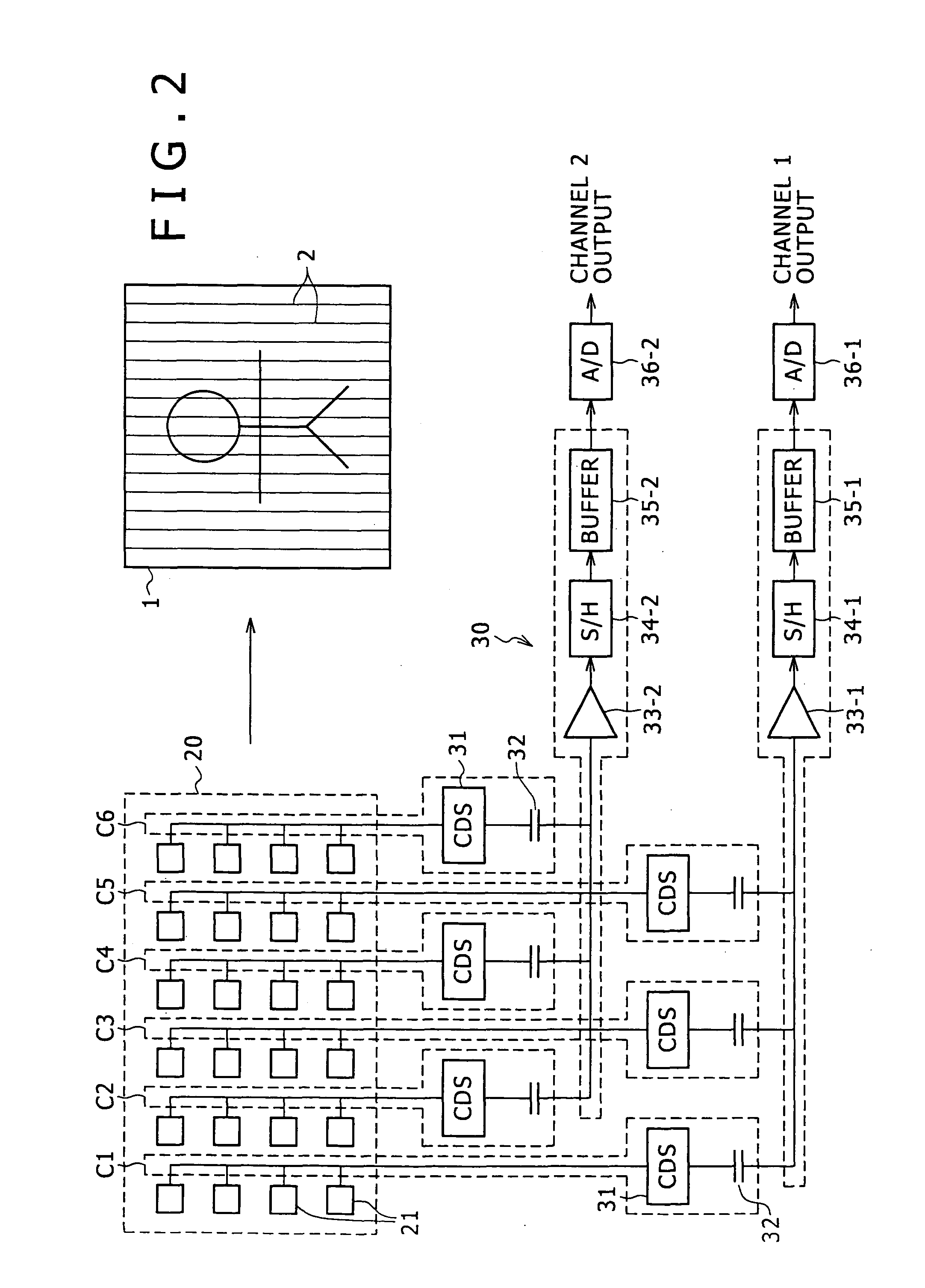 Imaging device and signal processing method for flicker reduction