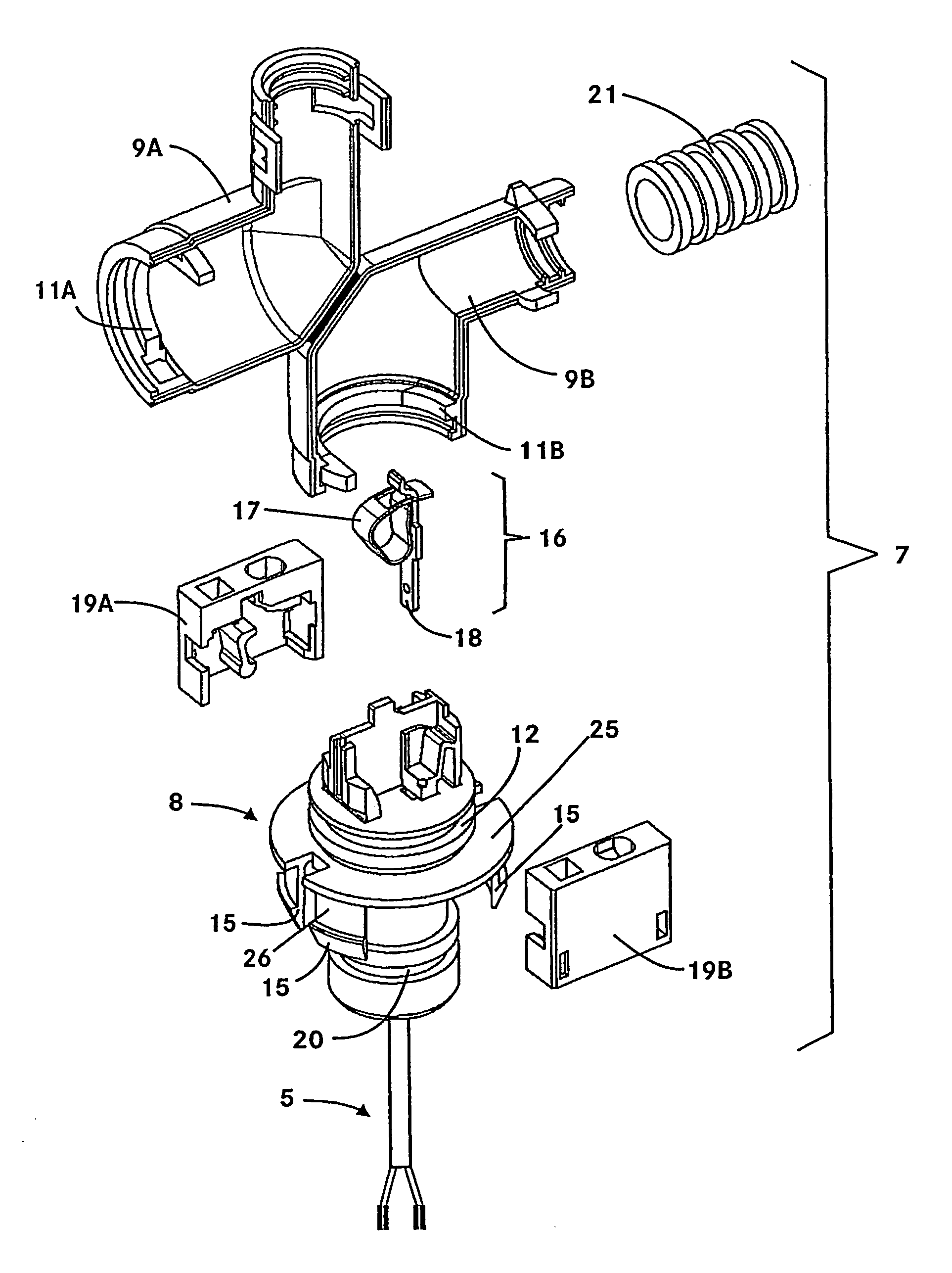Internal combustion engine comprising a connecting means for connecting a first section of a wire harness on a cylinder head housing to a second section of the same
