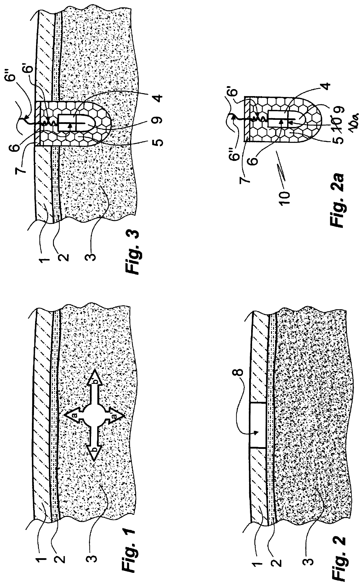 Probe for implantation into nervous tissue comprising a microelectrode or a set of microelectrodes