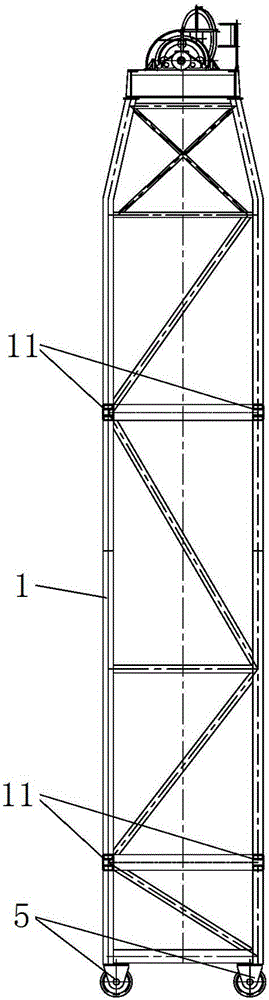 Telescoping derrick with great width in bottom