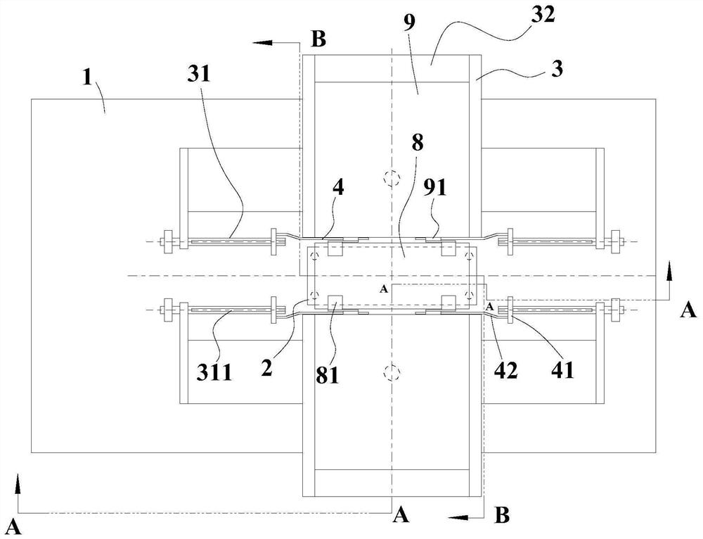 Off-line assembling device for multi-roll-core lithium battery