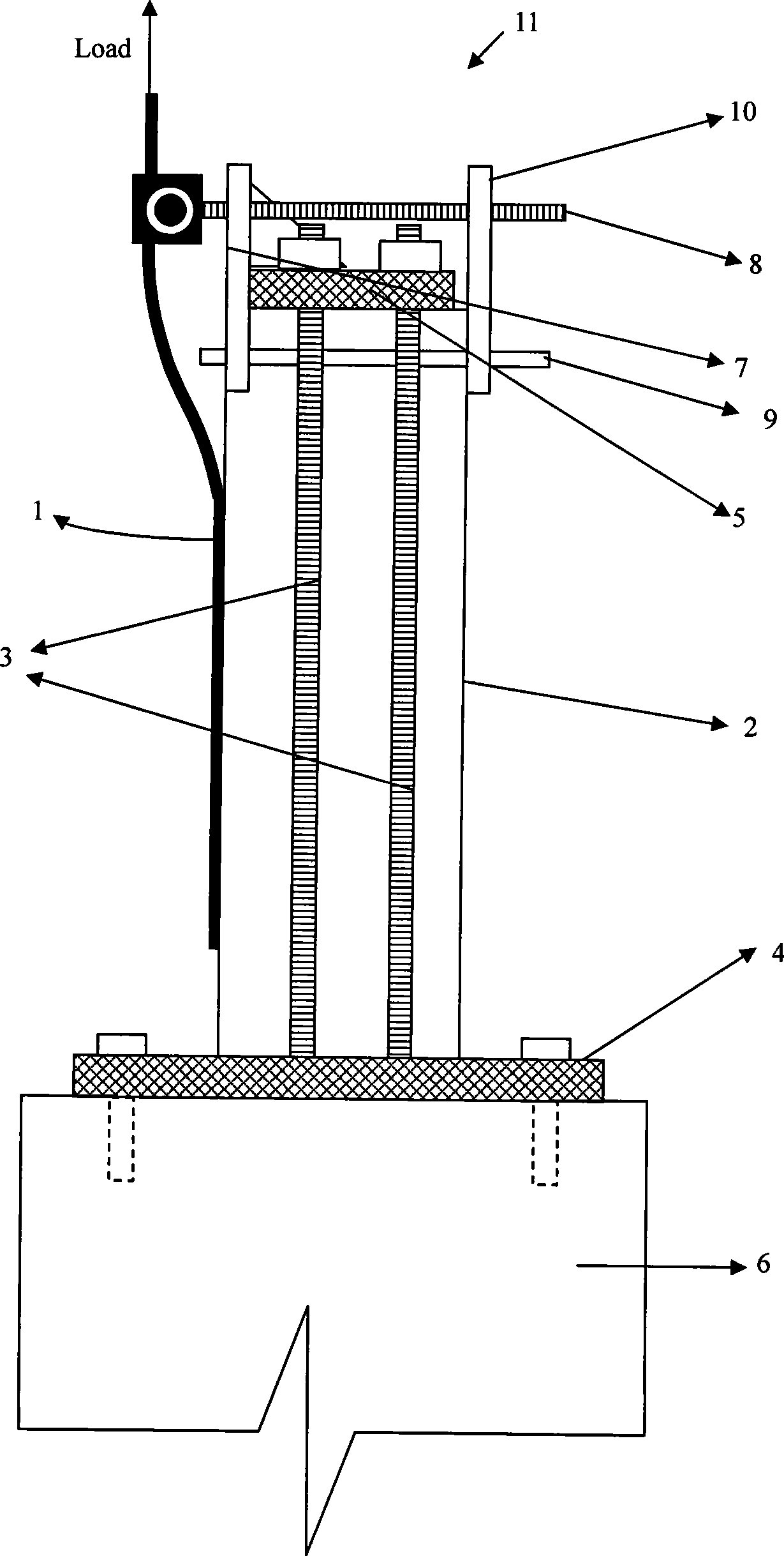 Fracture test device with double-material interface