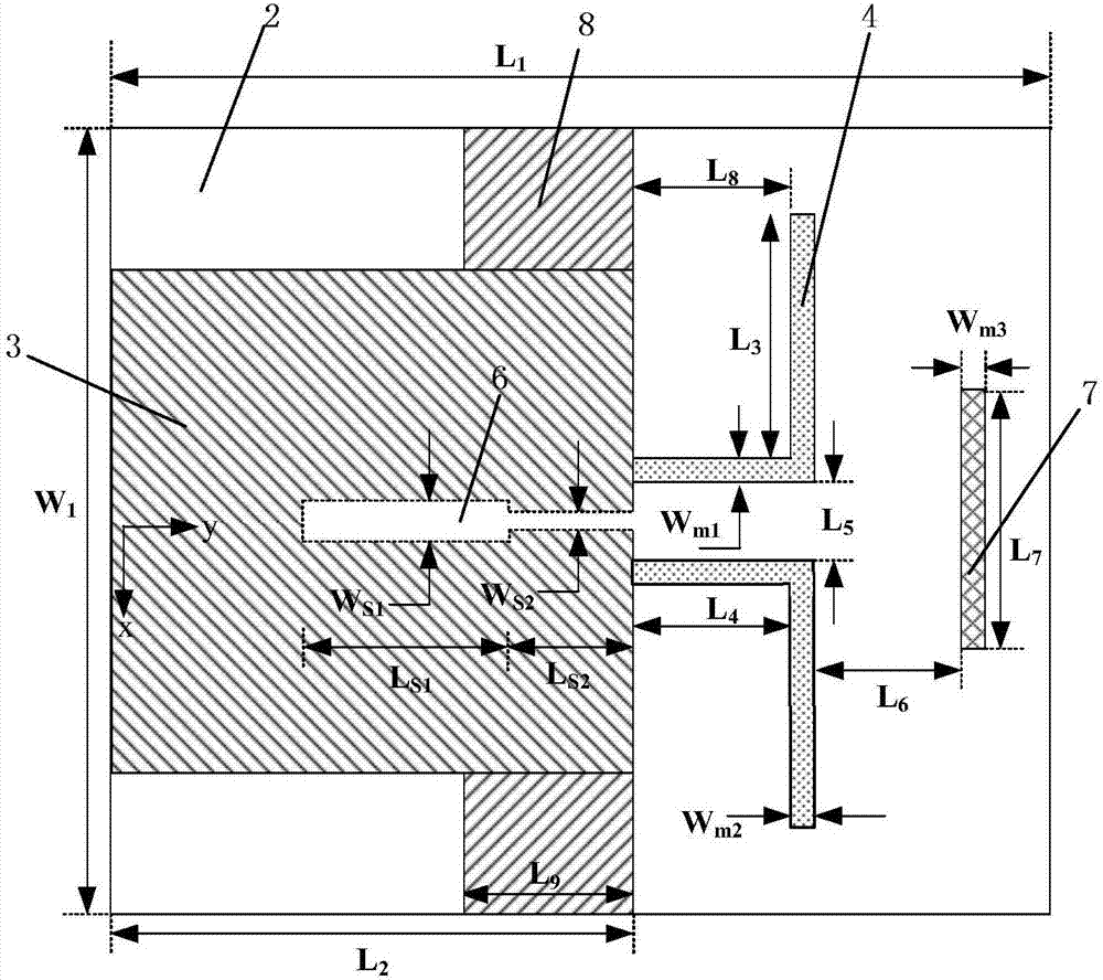 Ultra wideband differential antenna with reconfigurable trapped wave