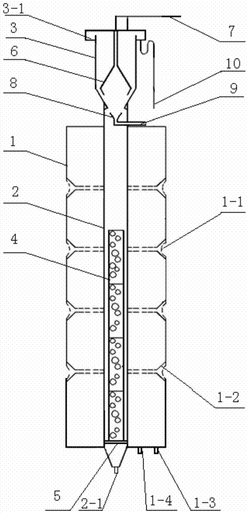 Integrated treatment device and method for low concentration sewage