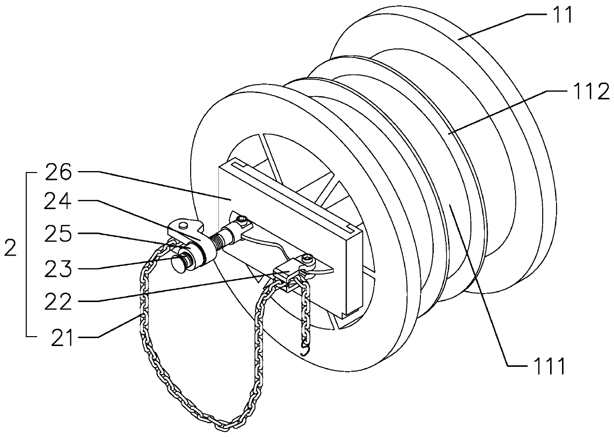 Wheel type bracket for bypass flexible cable of power distribution network and method for fixing residual cable