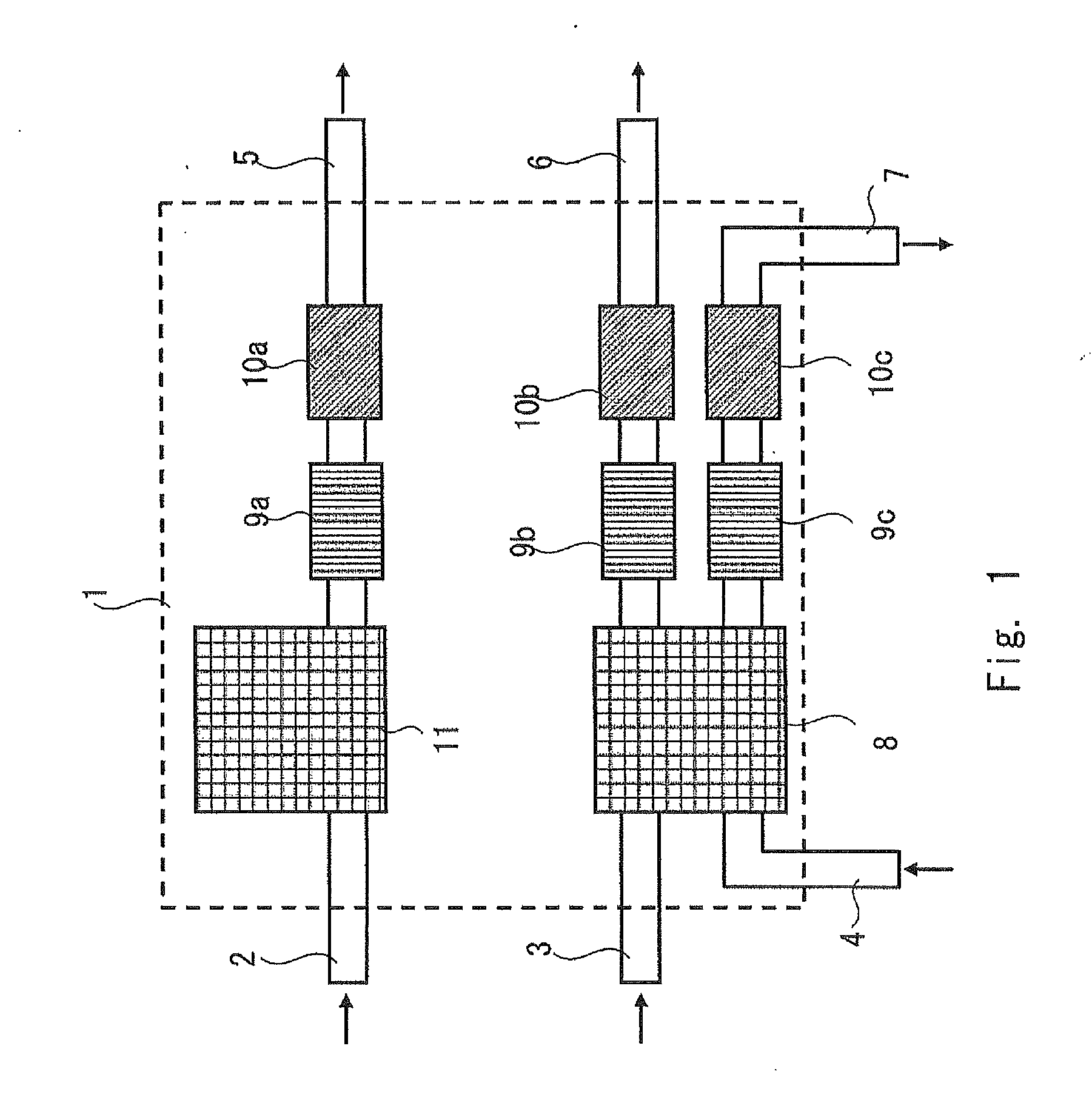 Optical intensity-to-phase converter, mach-zehnder interferometer, optical a/d converter, and method of constructing optical intensity-to-phase converter