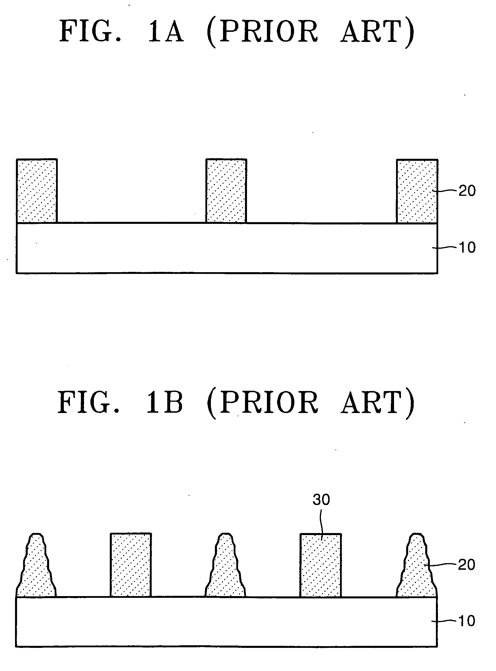 Method of forming fine pitch photoresist patterns using double patterning technique