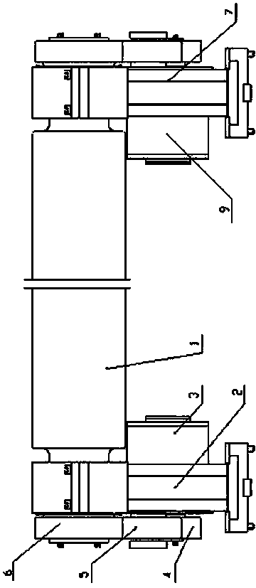 Lower roll driving mechanism of down-adjusting plate bending machine