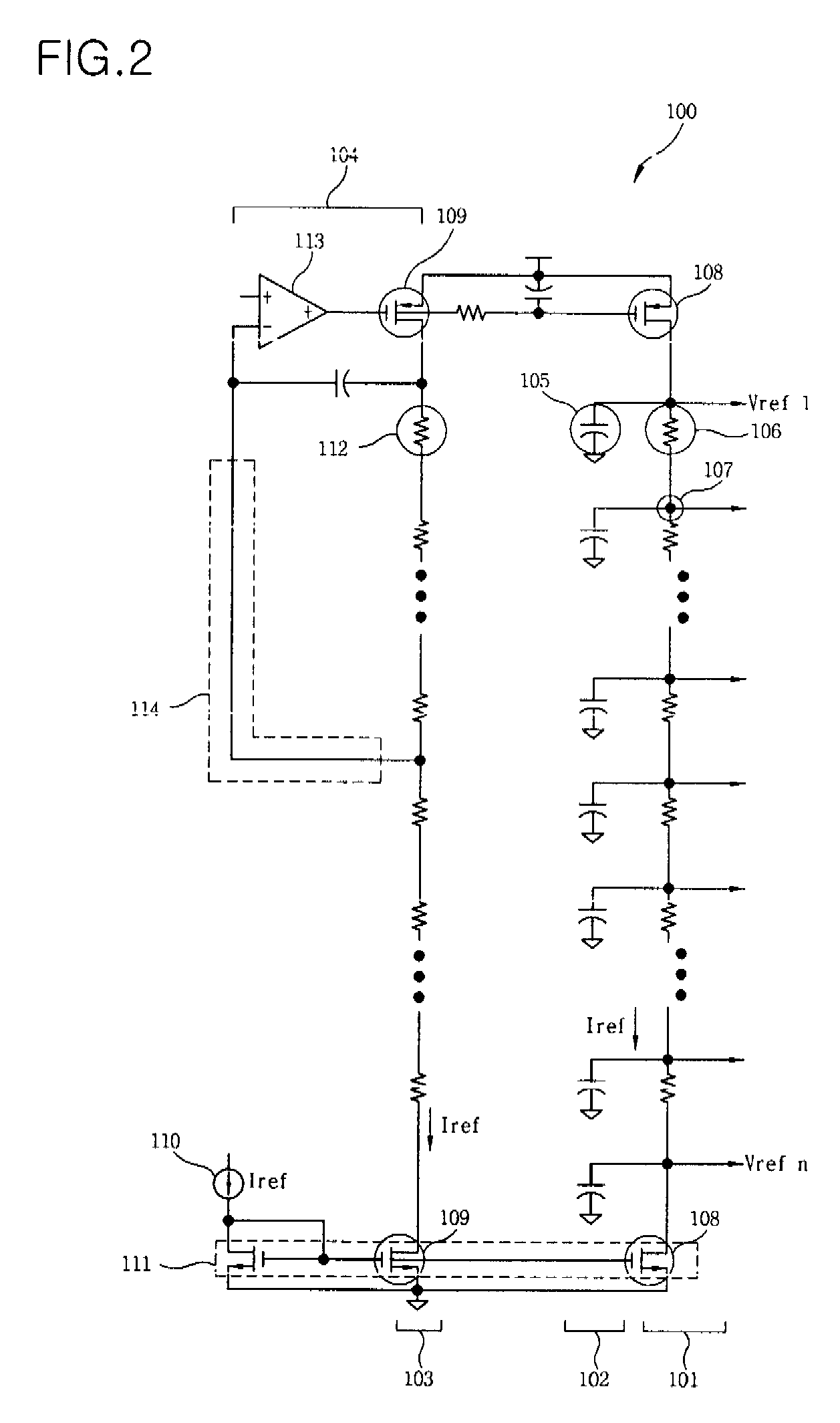 Reference voltage generator of analog-to-digital converter