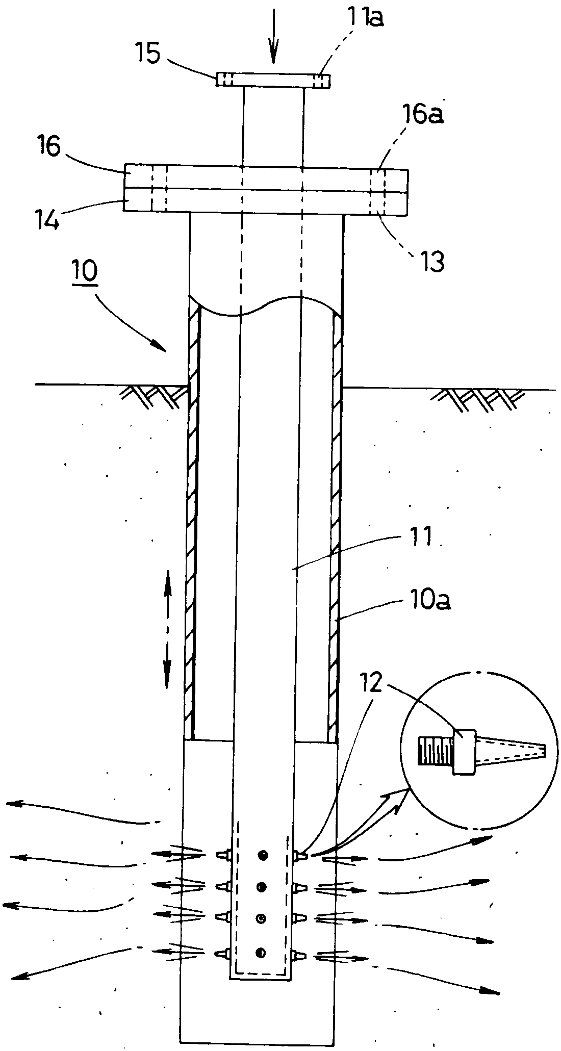 In Situ Treatment Apparatus applying Pneumatic Fracturing and Forced Extraction for oil contaminated Soil