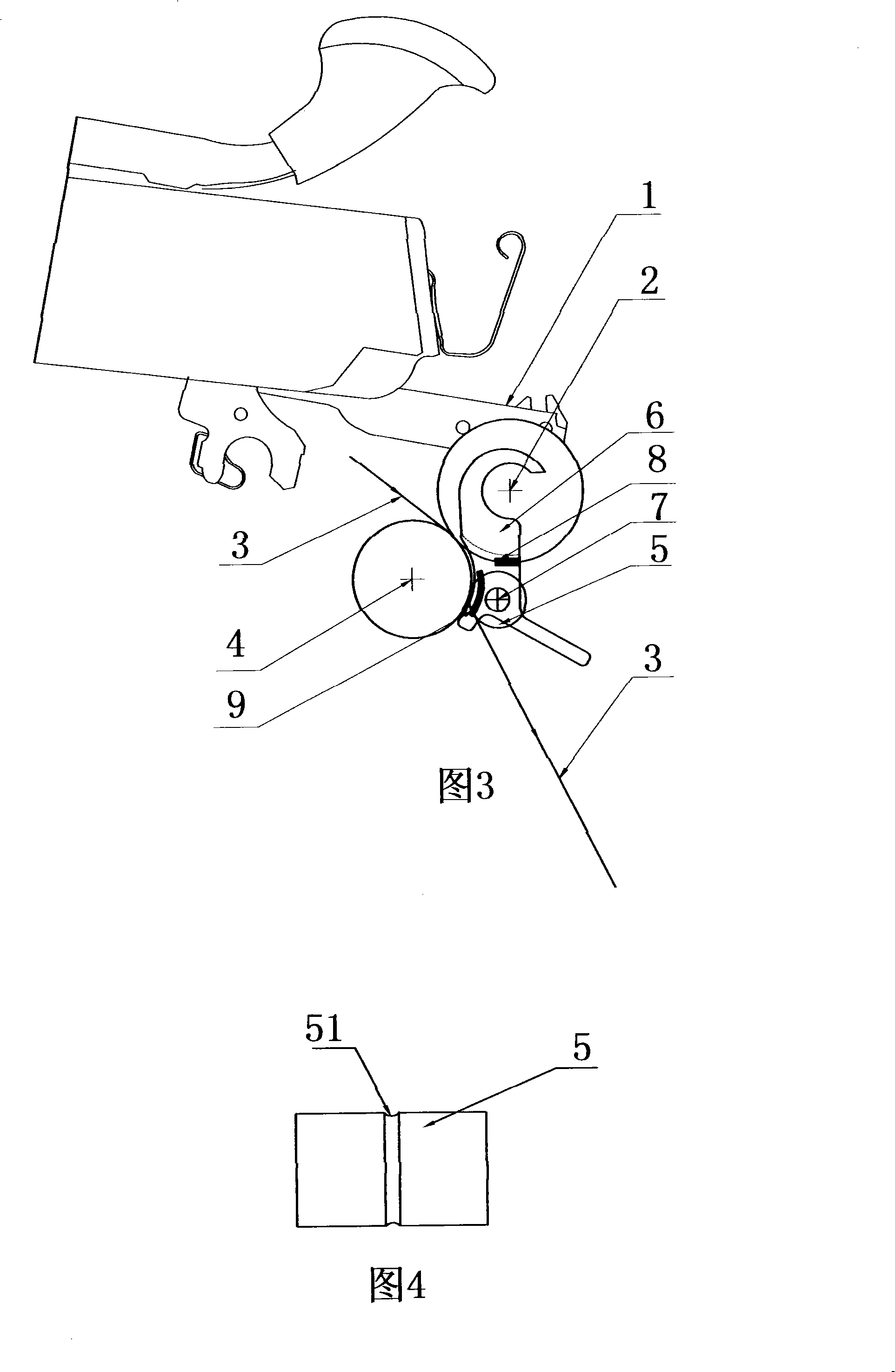 Compact spinning apparatus for spinning frame