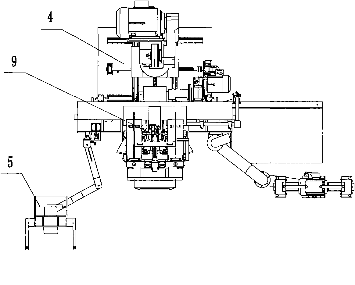 Tyre retreading sidewall sanding device and sanding method thereof