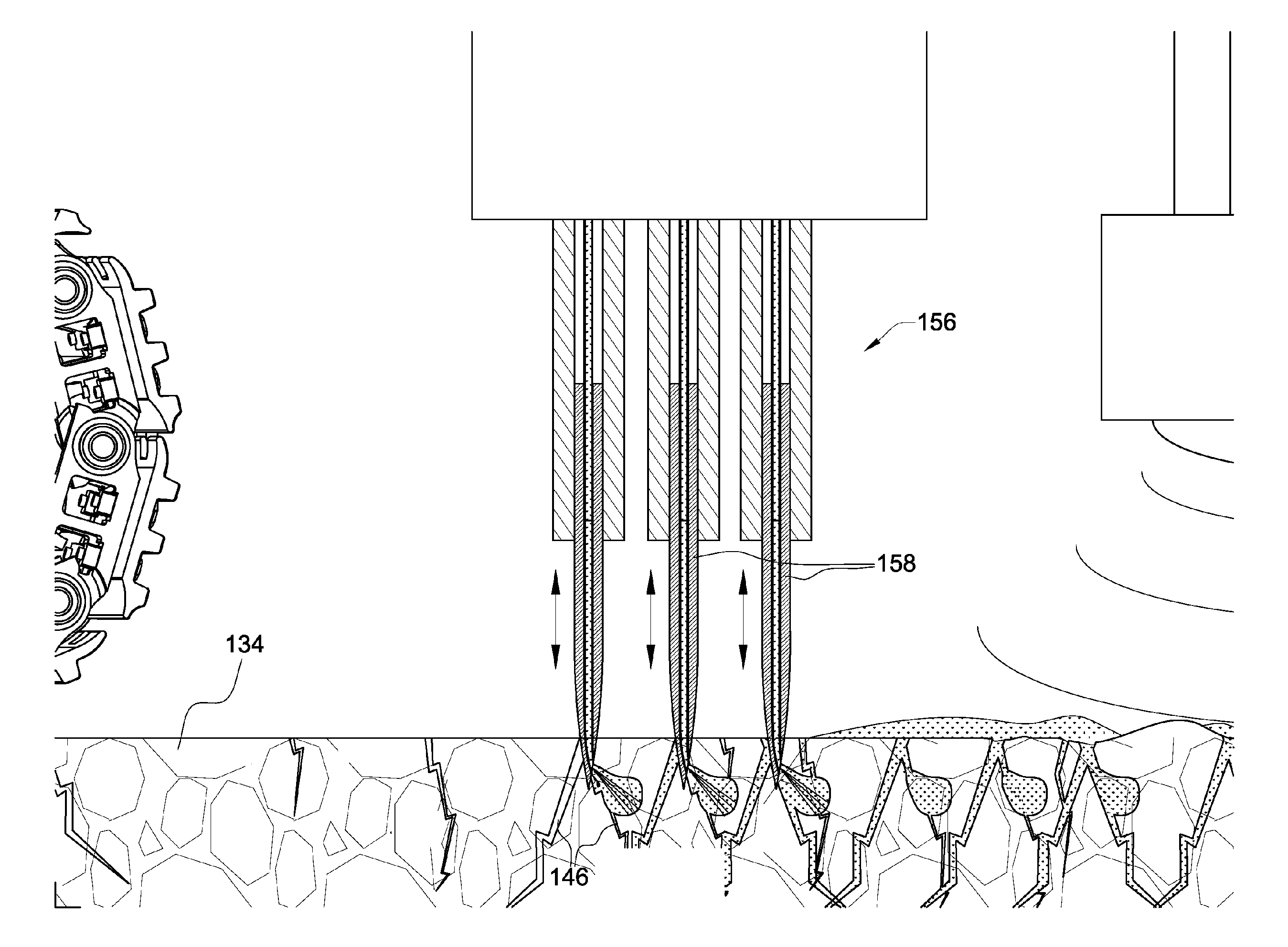 Apparatus and method for heating a paved surface with microwaves