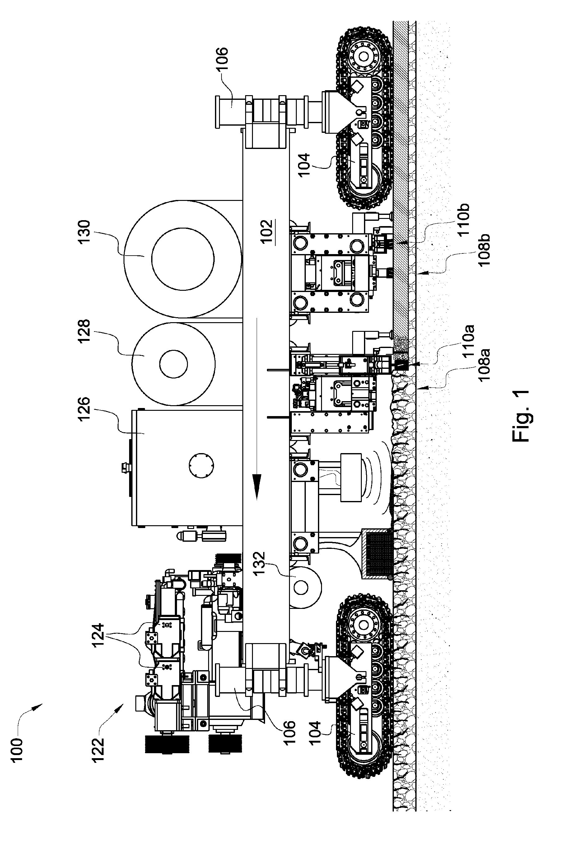 Apparatus and method for heating a paved surface with microwaves