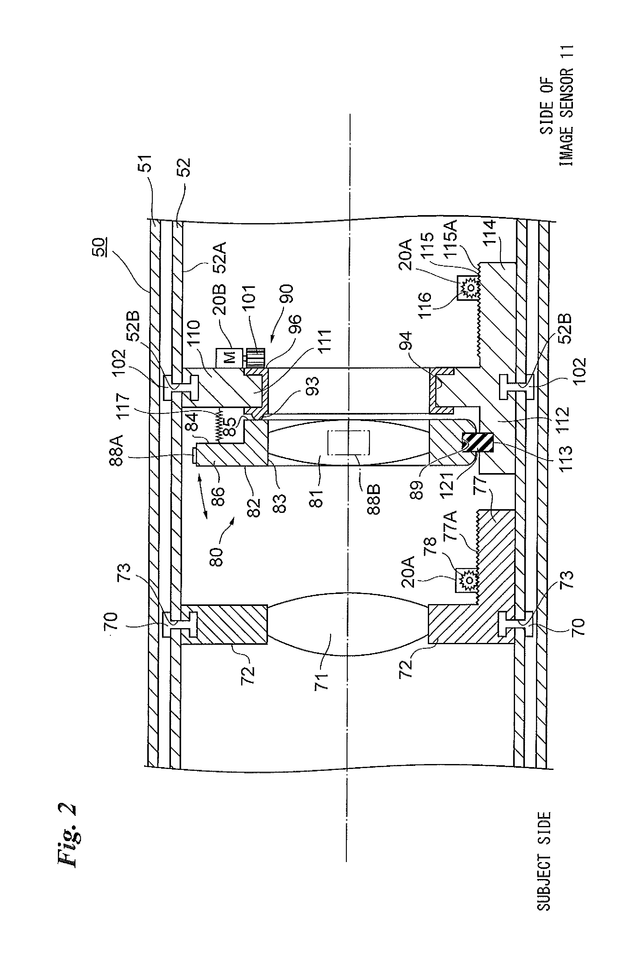 Zoom lens apparatus and method of controlling same