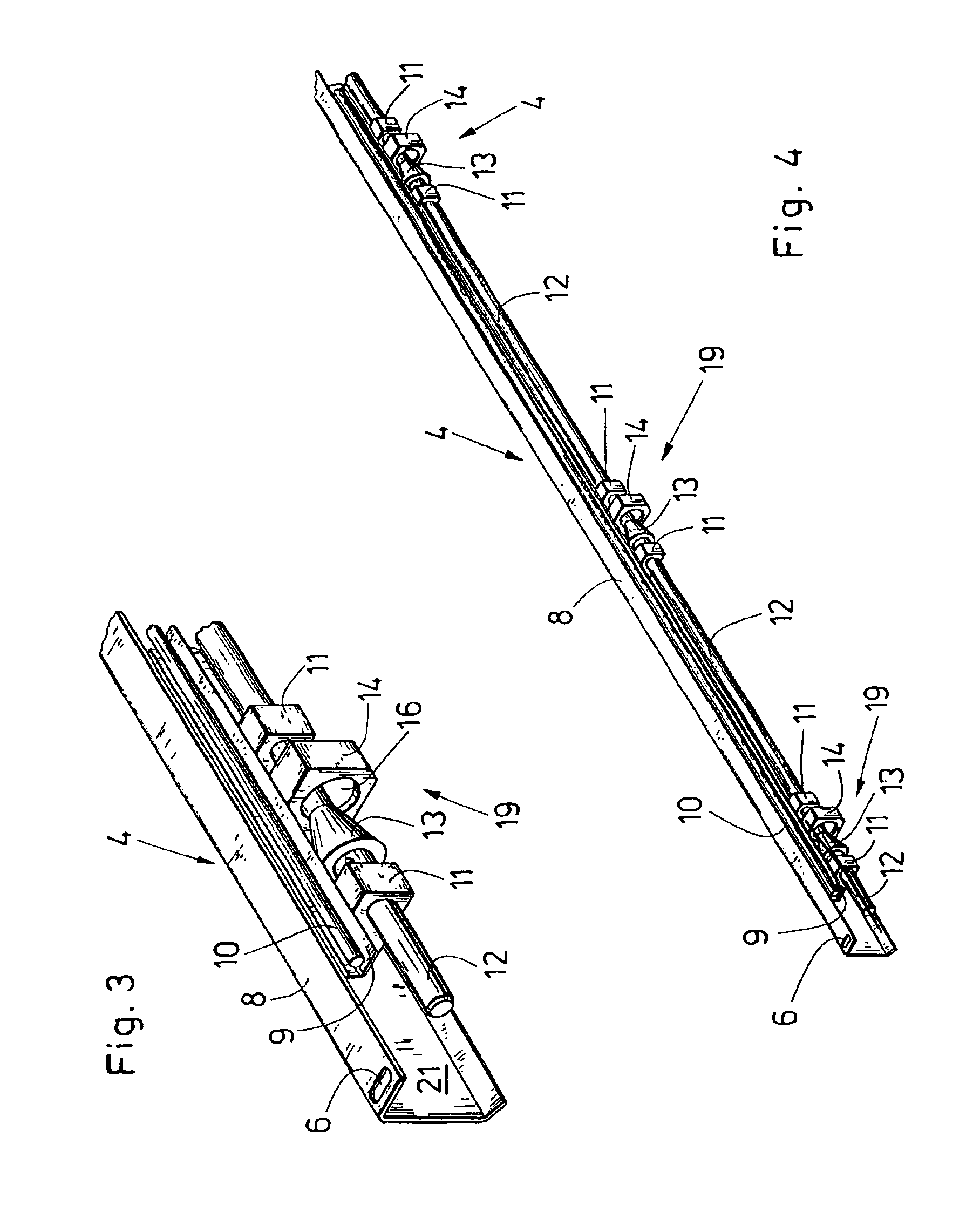 Belt conveyor for an intermediate tobacco store, in particular a mixing box