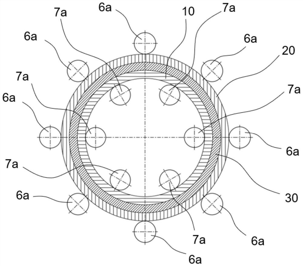 Rolling bearing comprising three concentric rings