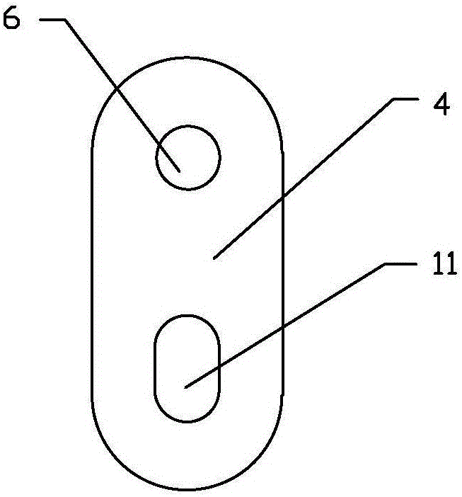 Forced returning structure