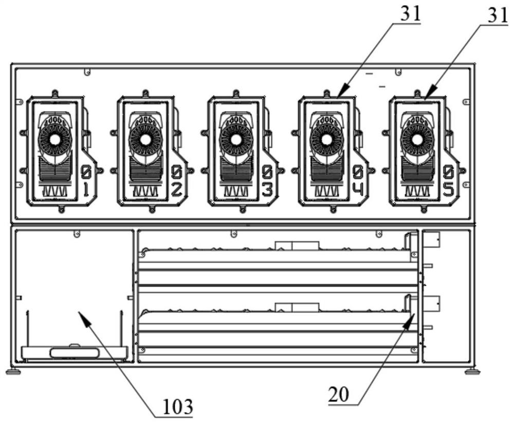 Storage and release device of shared fascia gun