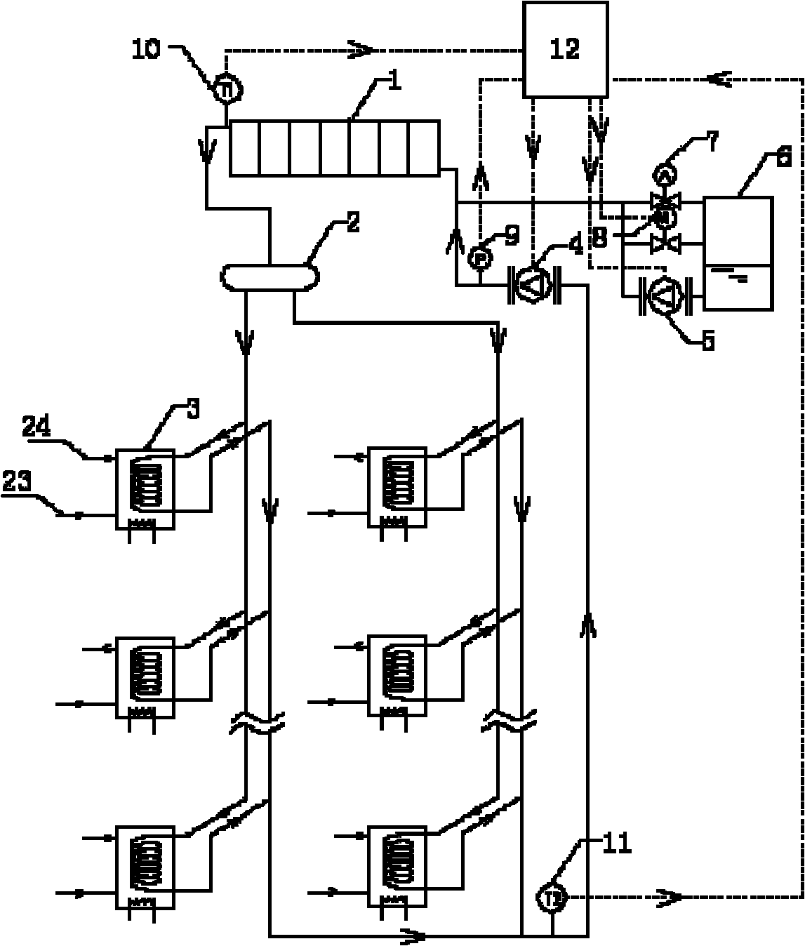 Solar water heating system and running method thereof