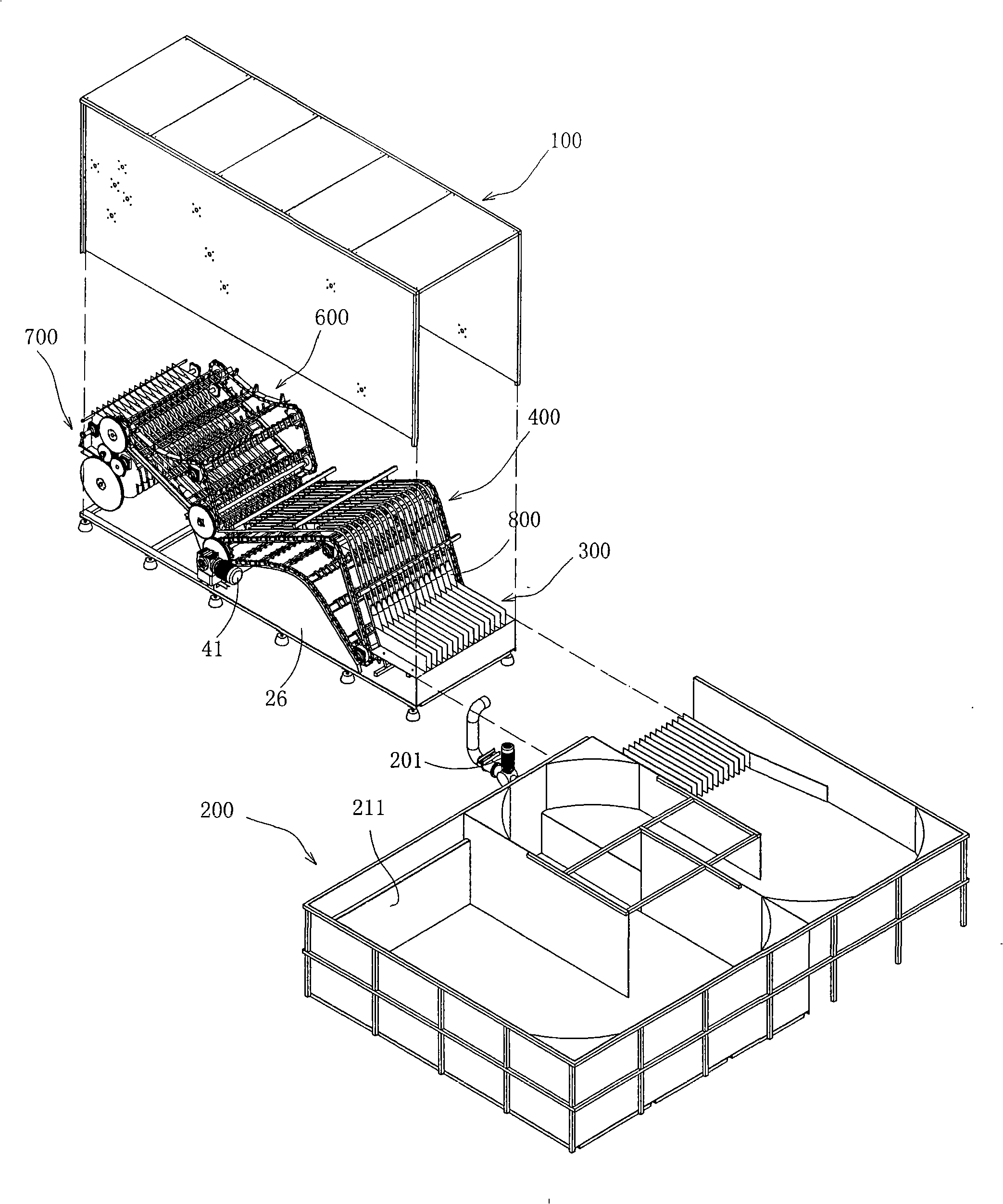 Bottle lifting method and bottle lifting mechanism for bottle unscrambler