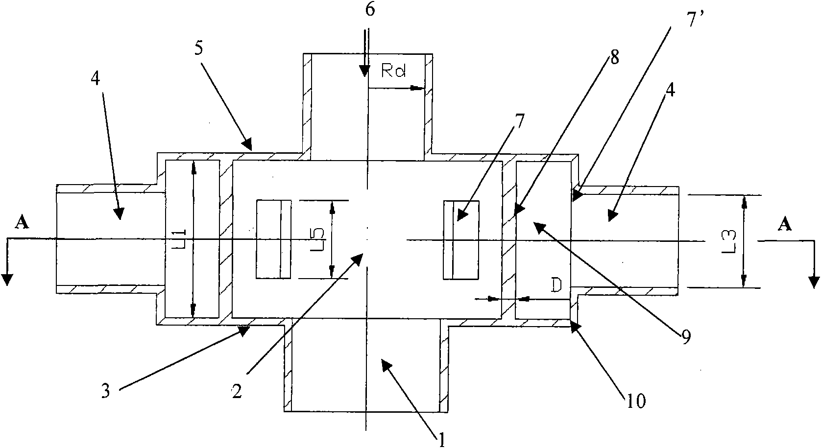 Multiple waveguide output structure for gyrotron amplifier