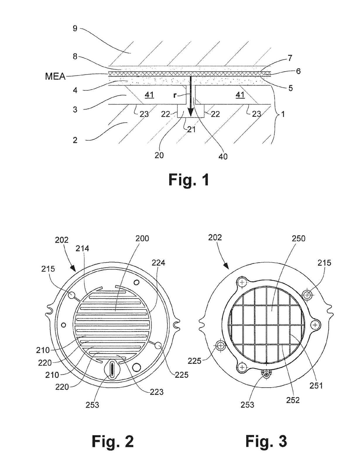 Composite flow plate for electrolytic cell