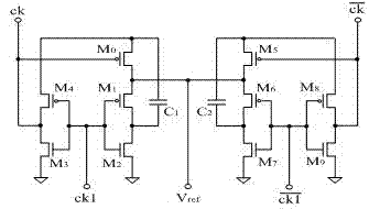 Charge pump device on basis of MEMS (Micro Electro Mechanical System) microphone bias circuit