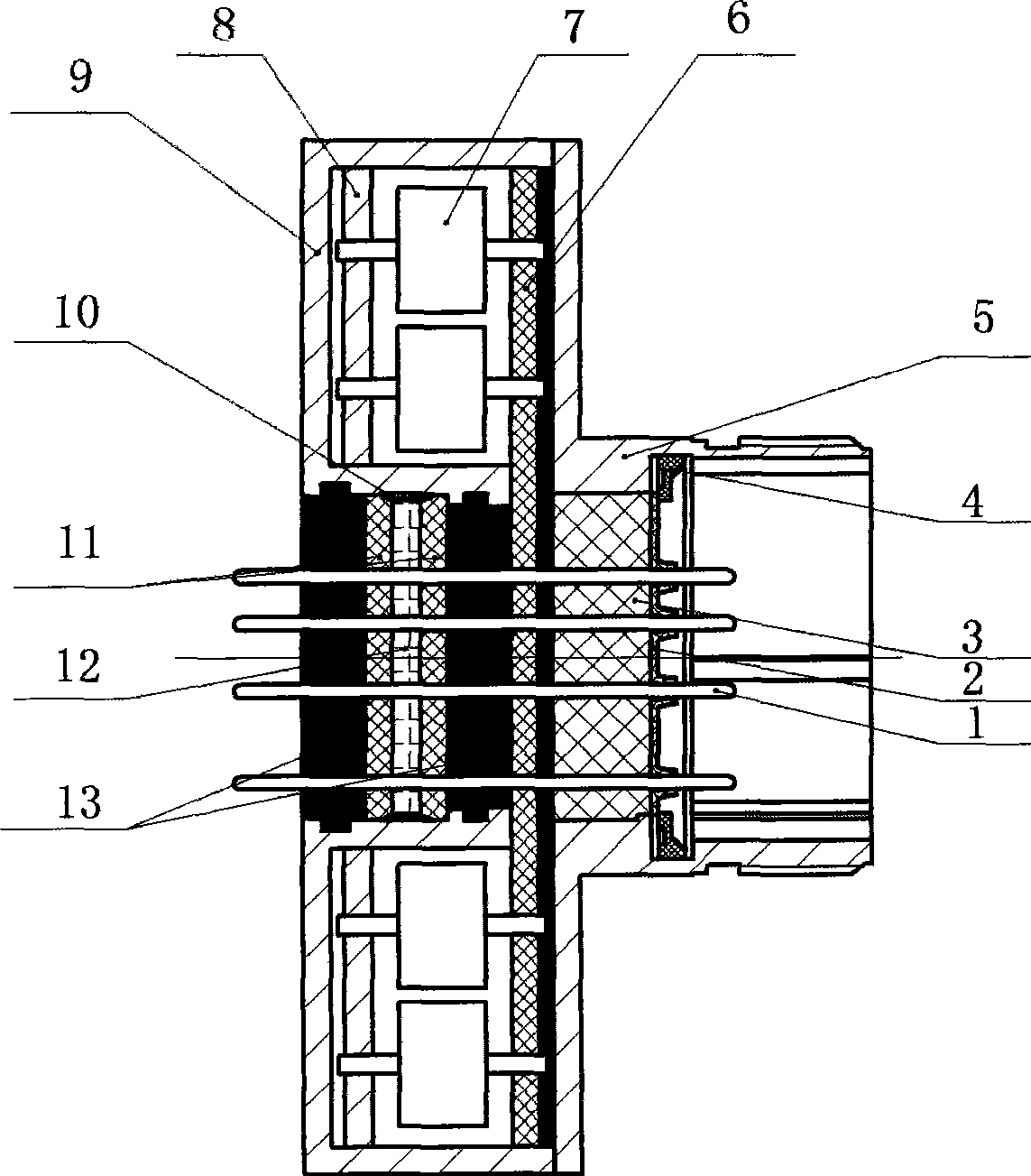 Socket capable of resisting electromagnetic interference and electromagnetic impulse