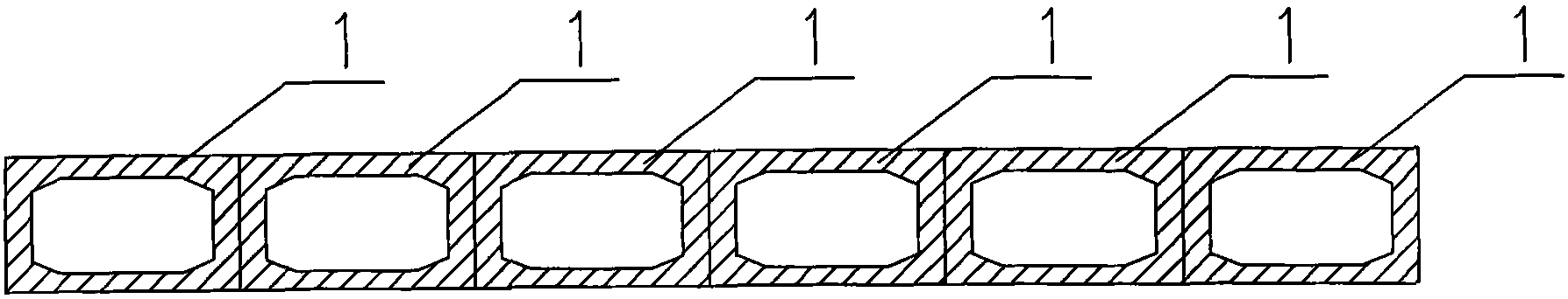 Construction method for assembling integral hollow slab bridge
