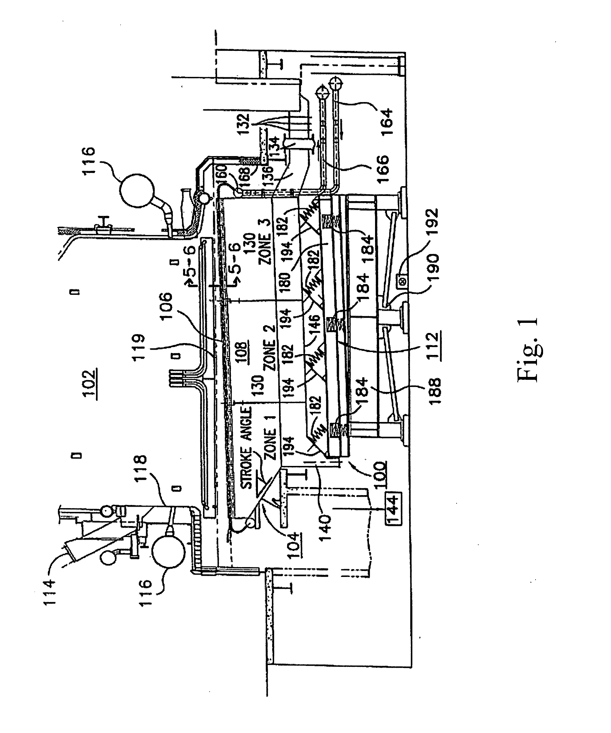 Grating system and sidewall seal arrangement for oscillating grate stoker
