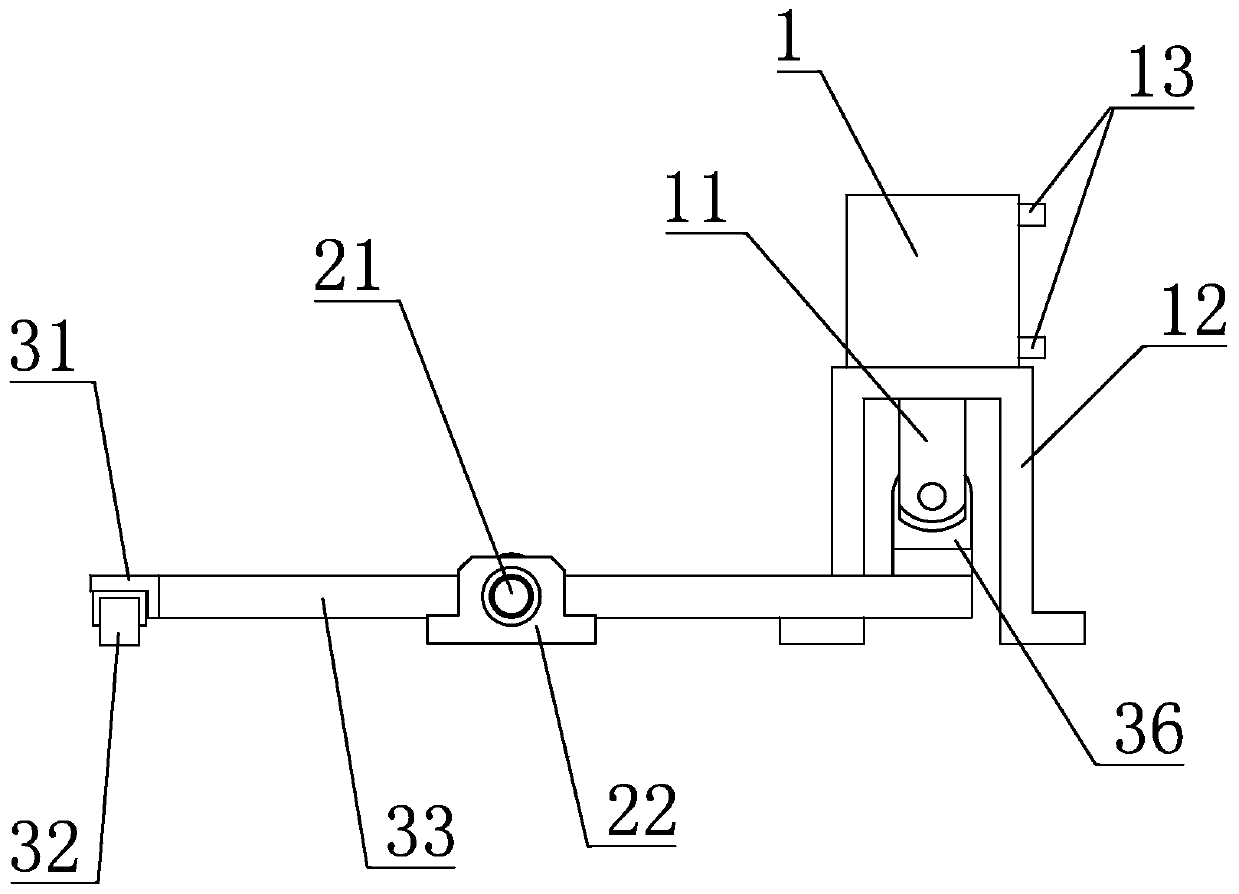 Pneumatic clamping device for feeding machine