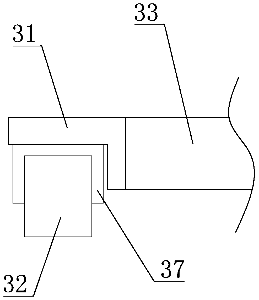 Pneumatic clamping device for feeding machine