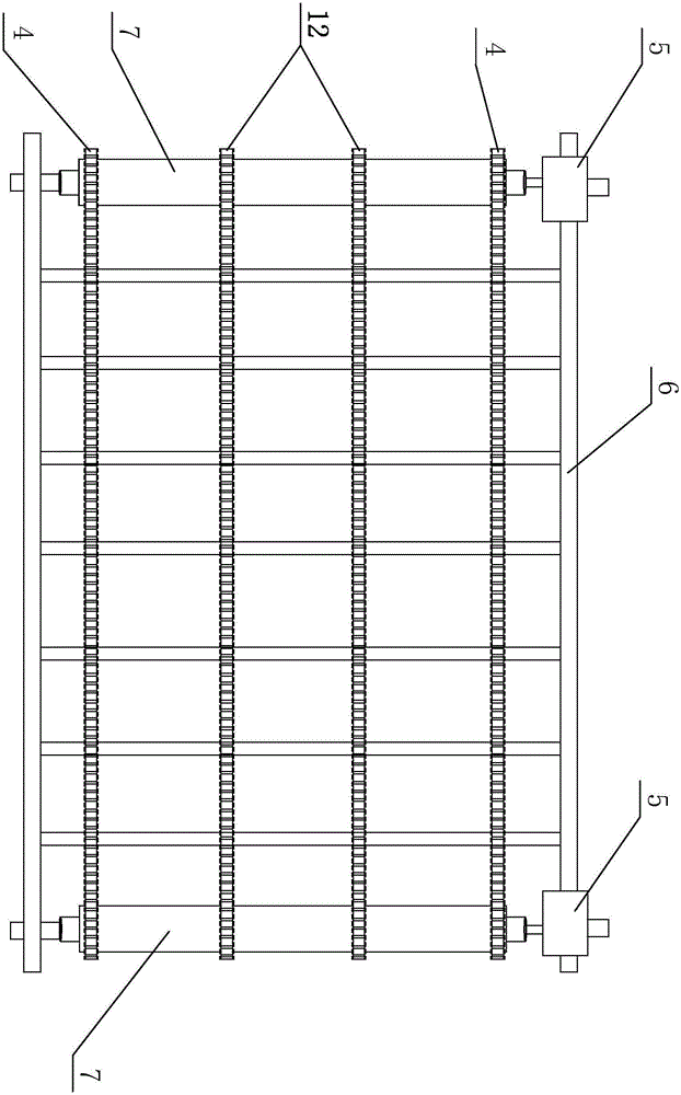 Wood chip conveying device