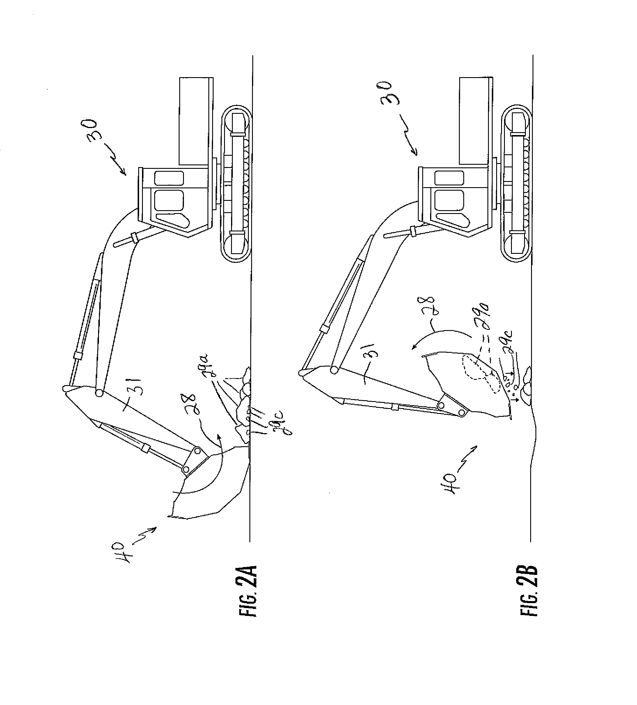 Excavating machinery with bucket for screening and/or mixing excavated material