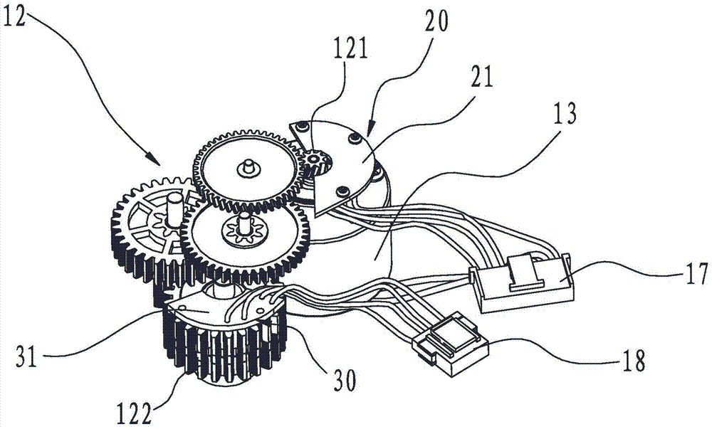 Gear box, toilet and method for controlling the opening and closing of seat cover and/or seat ring of the toilet