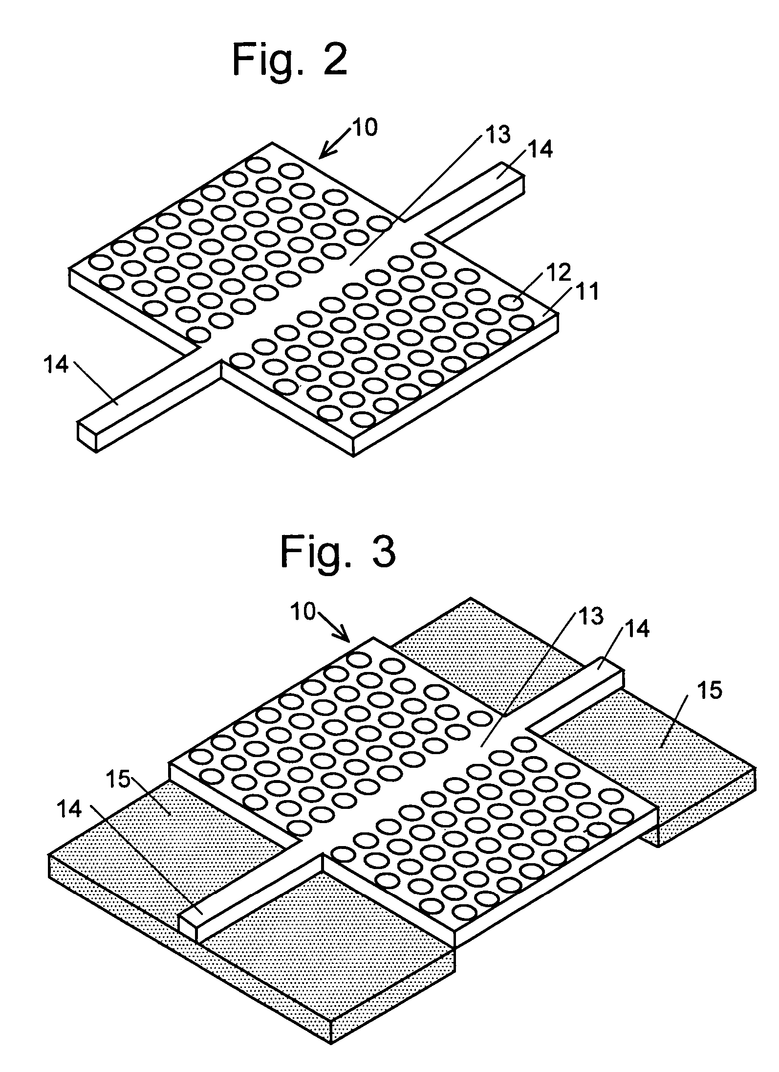Two-dimensional photonic crystal having air-bridge structure and method for manufacturing such a crystal