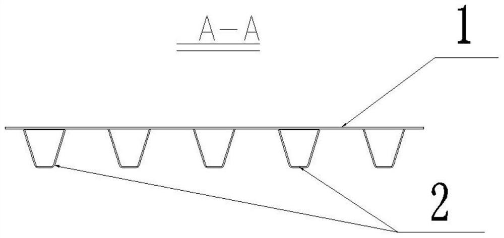 A stainless steel u-shaped rib butt welding method with drainage function