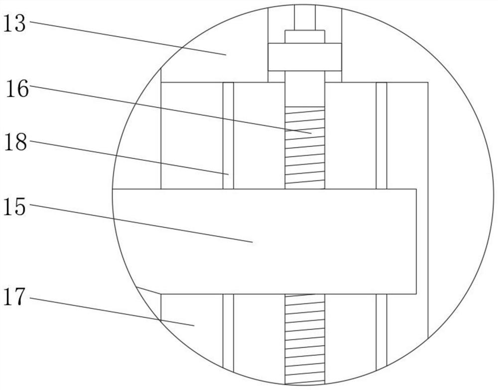 Large-dose liquid filling and sealing machine