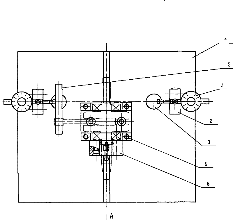 Timing angle detecting device for crankshaft assembly chain wheel