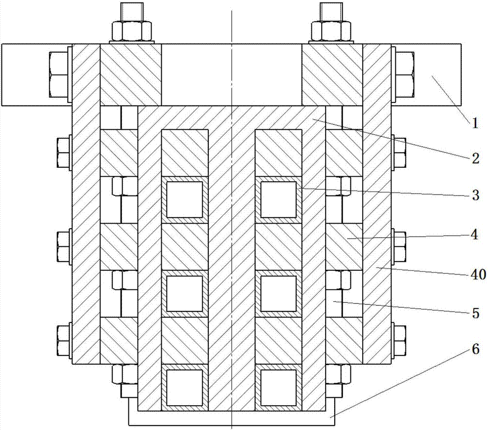 A different temperature rolling method for preparing stainless steel and carbon steel clad plate