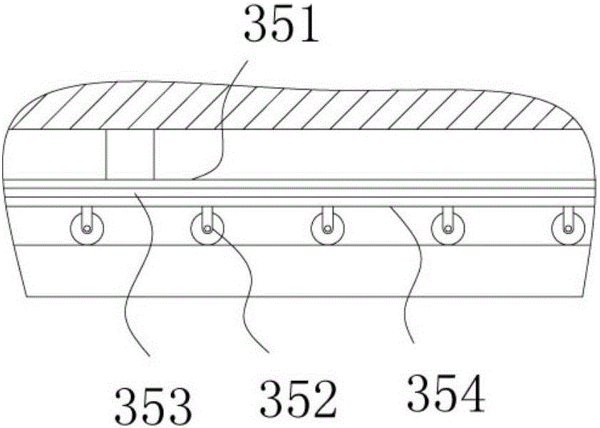 Conveying and pressing device for ceramic cutting