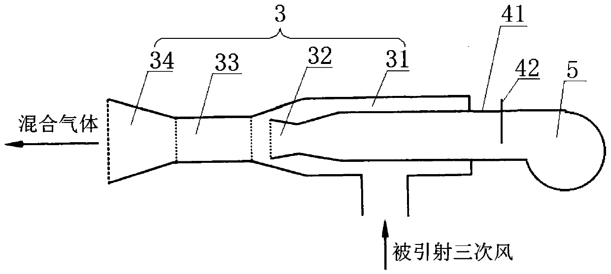 Cement decomposing furnace and method for accelerating mixing of smoke in furnace by using cement decomposing furnace