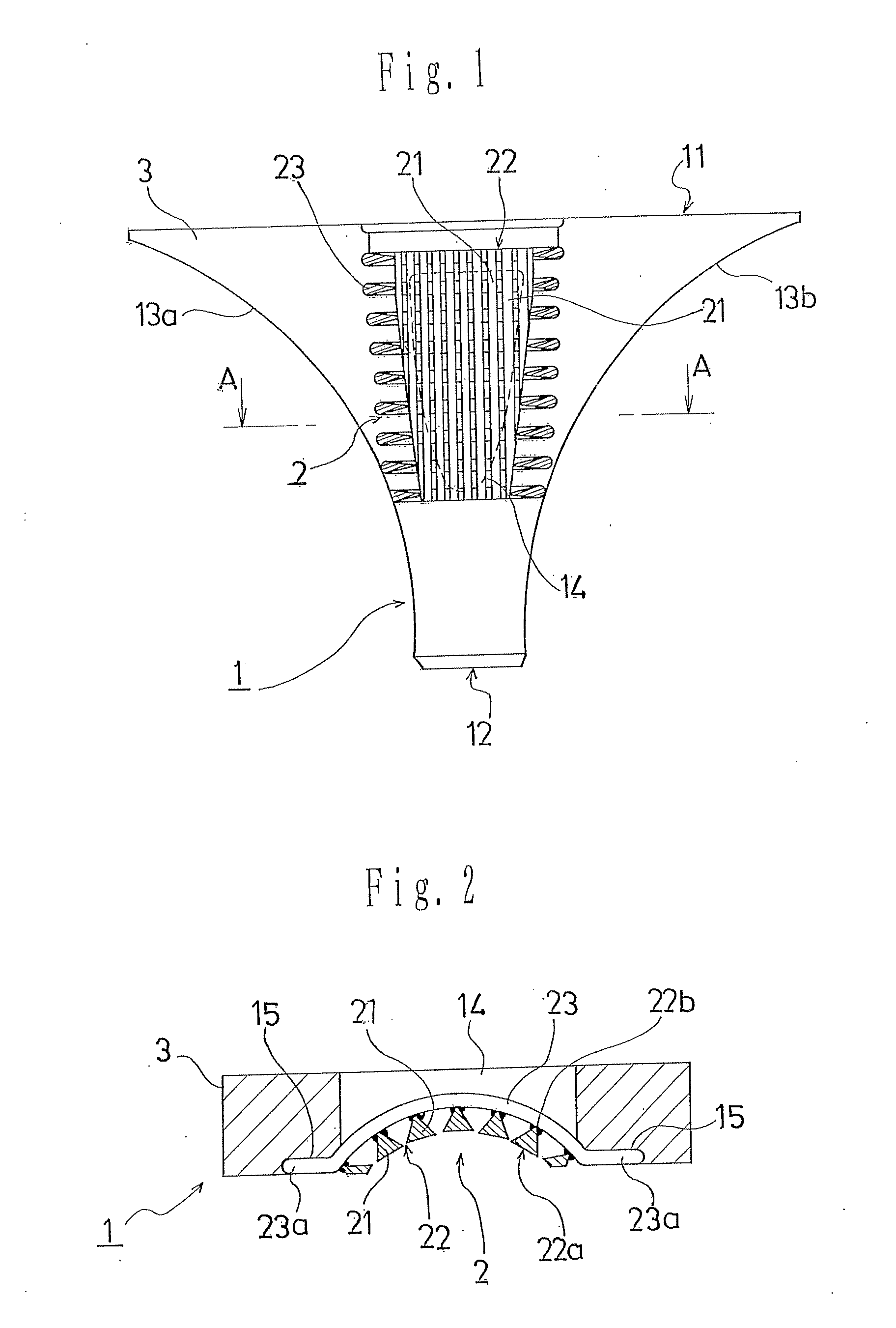Cheek plate equipped with wedge wire screen