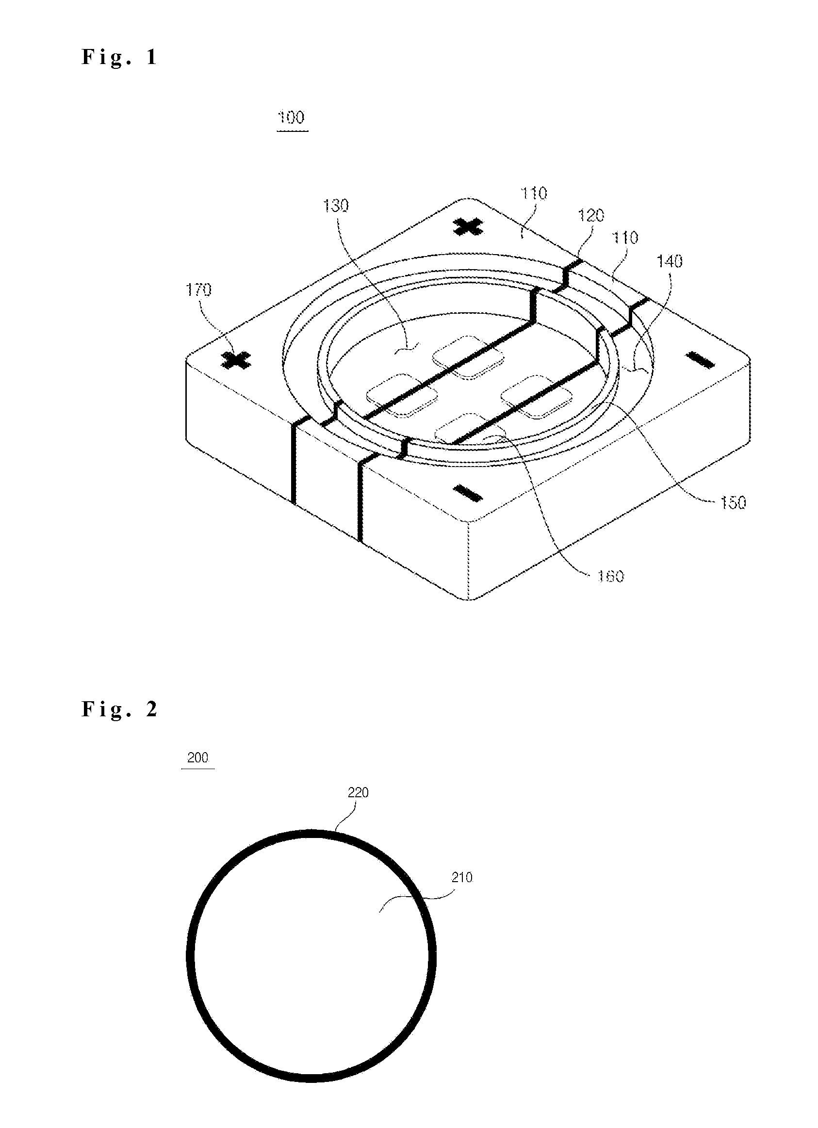 Chip substrate comprising a groove portion and chip package using the chip substrate