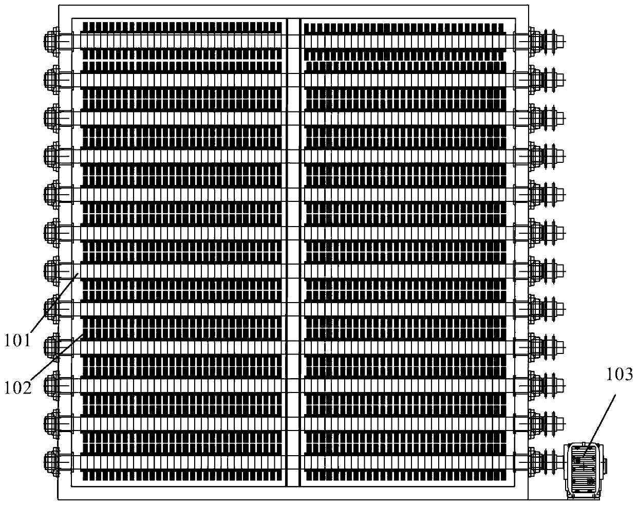 Apparatus and method for automobile disassembly waste pyrolysis gasification based on vertical fixed bed