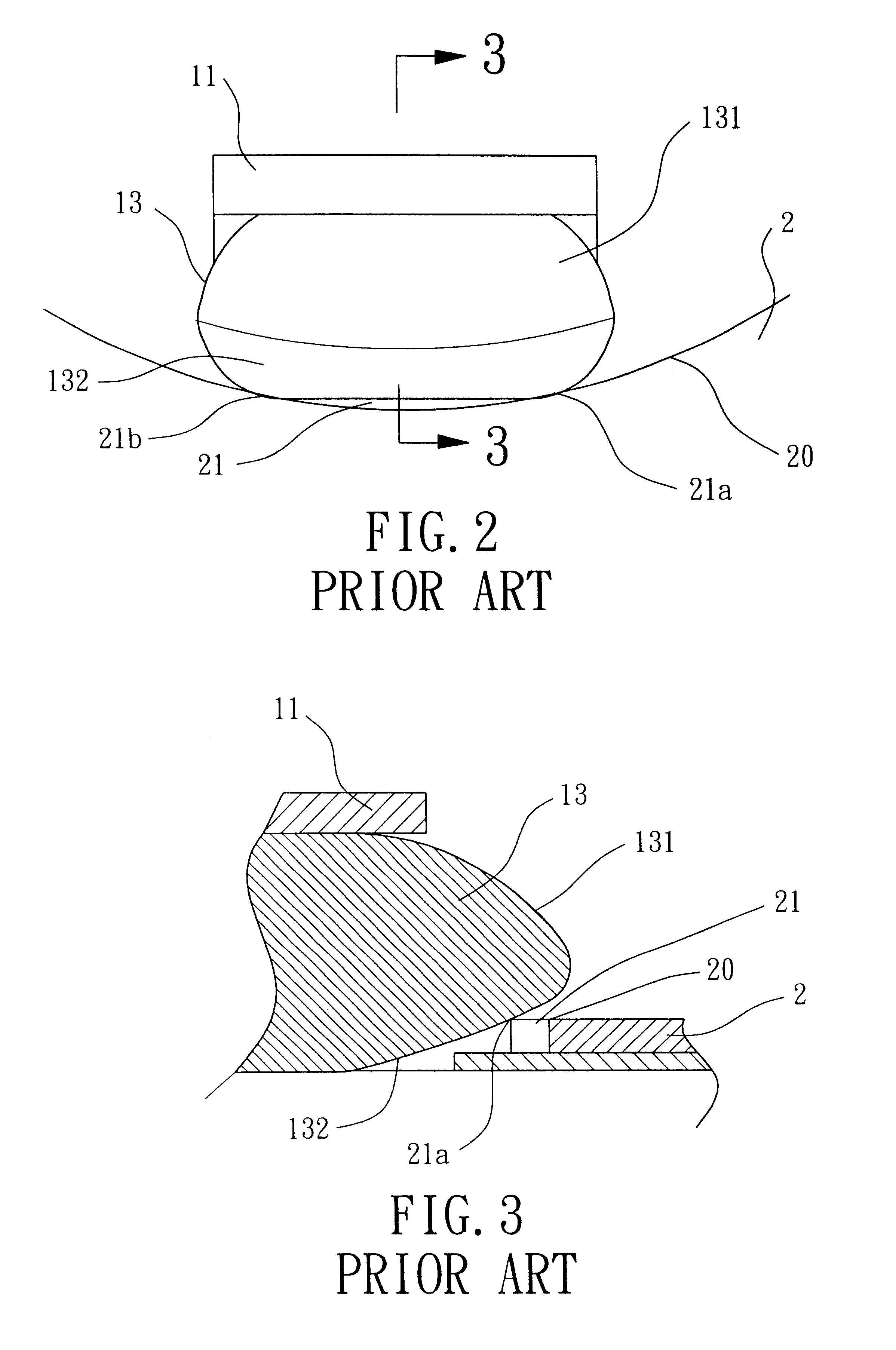 Device with spring-loaded curved tongues for holding an optical disk around a rotary shaft of a motor