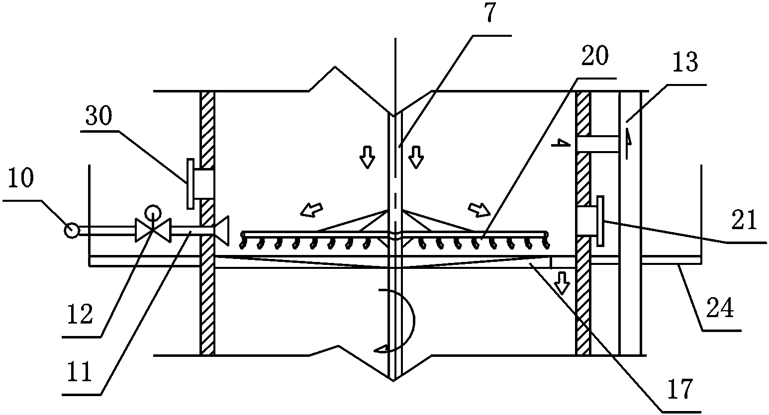 Aerobic composting device for organic solid waste