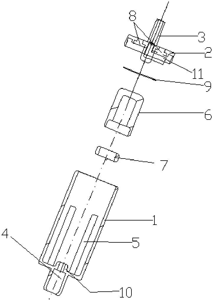 Automatic-exhaust anti-blood-return infusion device and medical infuser thereof