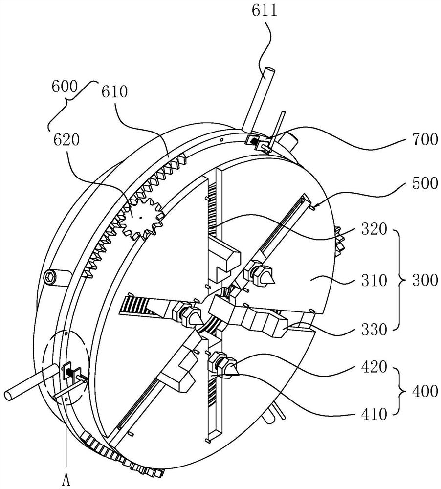 Lathe with high machining precision